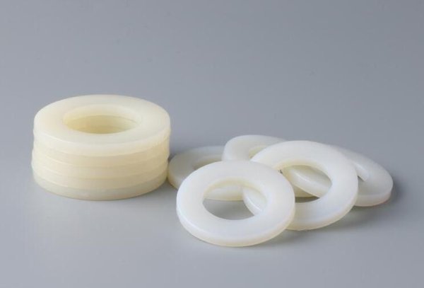 Miếng đệm bằng nylon